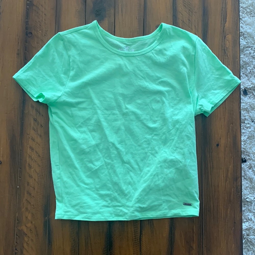 Neon green crop shirt